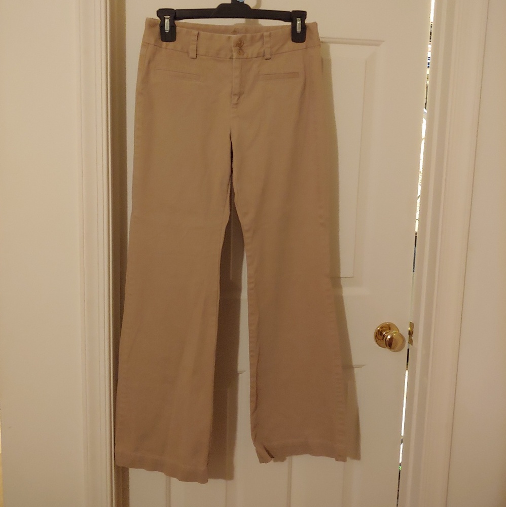 🌺Loft khaki pants🌺